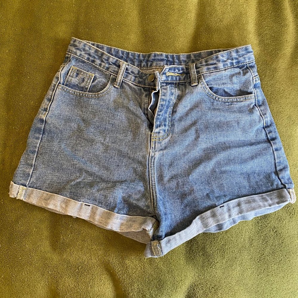 High-Waisted Blue Jean "Mom" Shorts Size 6/8